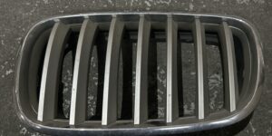 Gril voor links TITAN 2 X5-X6-E70-E71