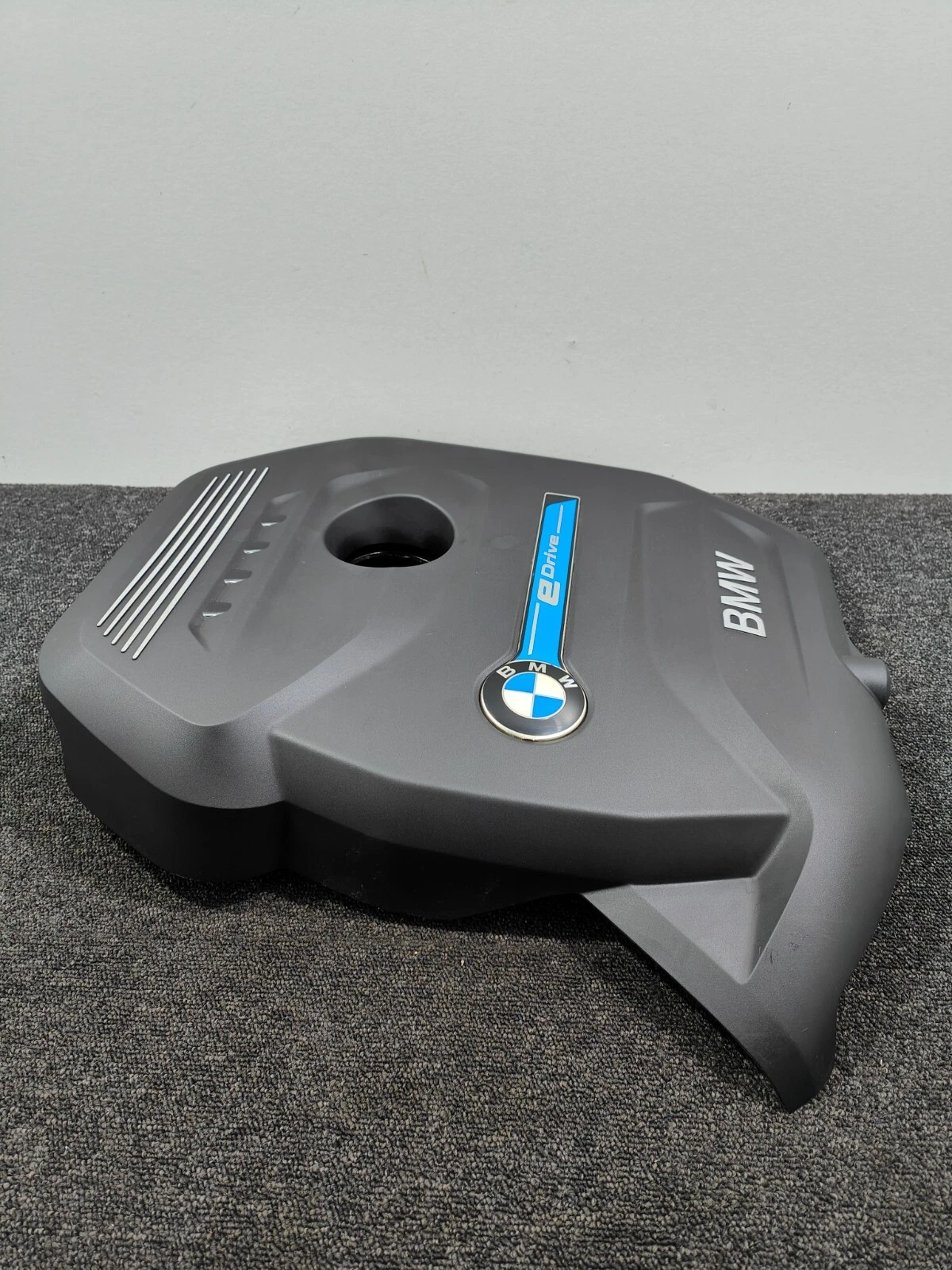 Motorafdekking. 3' F30 LCI, 330e,