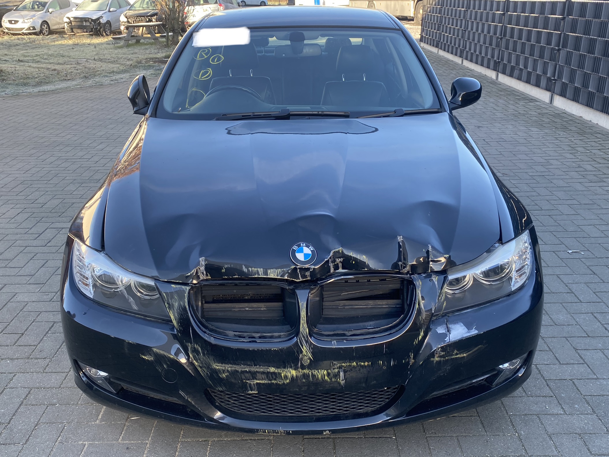 BMW E90 320I LCI