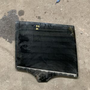 portier-ruit rechts achter origineel zwart getint f15