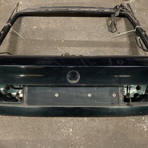 BMW E34 TOURING ACHTERKLEP