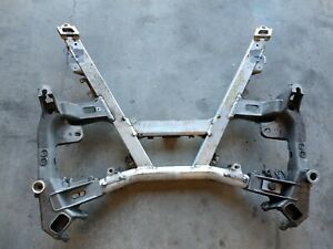 SUBFRAME VOOR