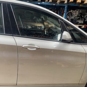 BMW F46 DEUR RECHTS VOOR