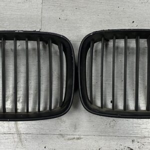 BMW e87-e81-e82-e88 grills