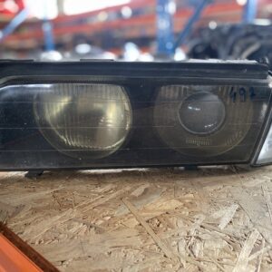 E38 koplamp links