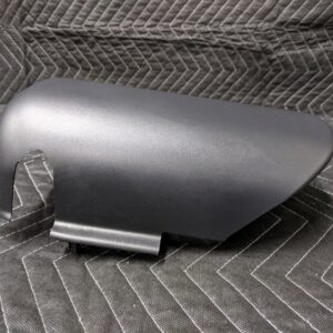 Bekleding stuurkolom onder