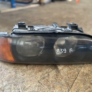 E39 Koplamp rechts