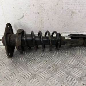 Veerbeen achter R56/R58