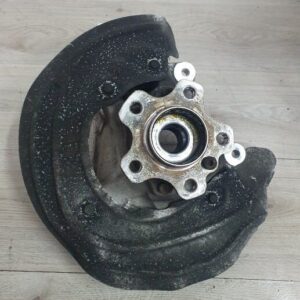 Fusee vooraan  wielvluchtcorrectie links G01-G02