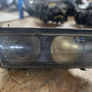 E38 koplamp rechts
