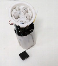 benzine opvoerpomp in tank