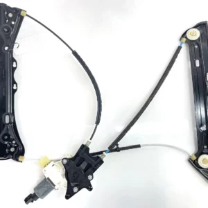Ruitmechaniek met motor voor links. 4' F32. 4' F83 M4