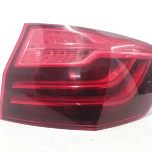NIEUW Achterlicht rechts BMW F11 LCI