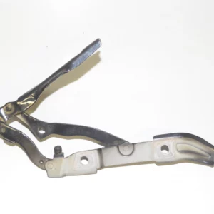 Scharnier kofferdeksel links. 2' F22. 2' F87 M2