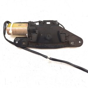 Aandrijving servo slot kofferdeksel e39 touring