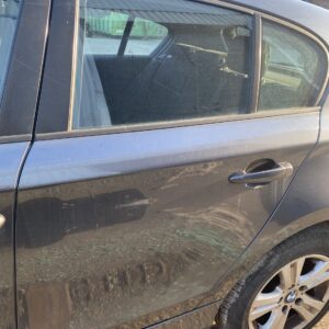 BMW E87 DEUR LINKS ACHTER