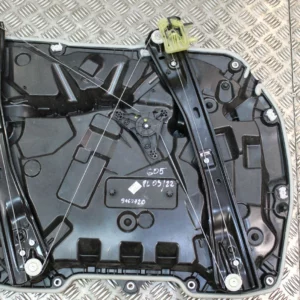 ruitmechanic rechts voormat motor  X5-X7 G05-G07