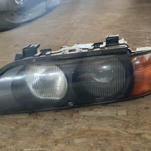 E39 Xenon Koplamp links