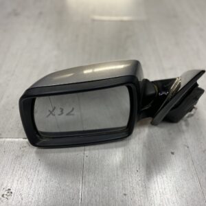 X3 e83 spiegel links
