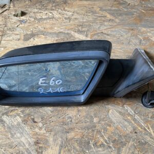 E60 spiegel links