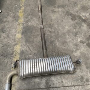 BMW F46 220D UITLAAT