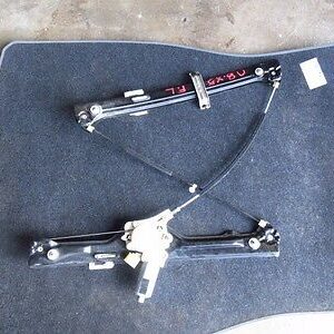 RUITMECHANIEK LINKS VOOR COMPLEET MET MOTOR E70