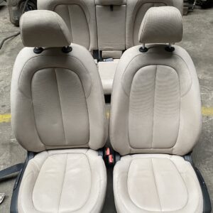 BMW F45 COMPLEET LEDER INTERIEUR