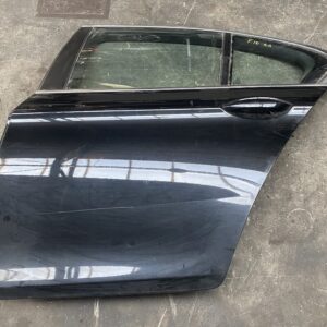 BMW F10 DEUR LINKS ACHTER