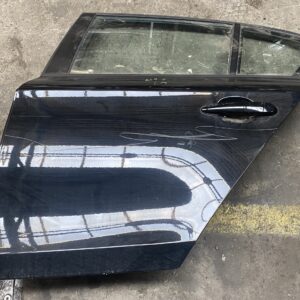 BMW E87 DEUR LINKS ACHTER