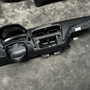 dashboard F20 F21 zwart