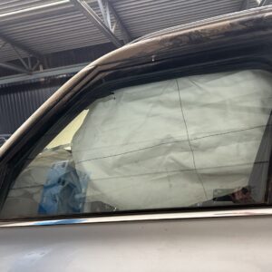 Deur ruit voor links. MINI Countryman R60