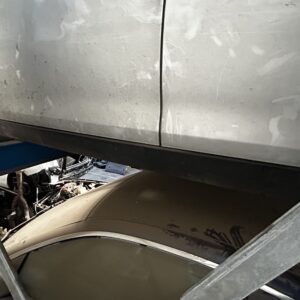Zijskirt links. MINI Countryman R60