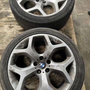 velgenset  styling 214 - 20inch met banden e70/e71