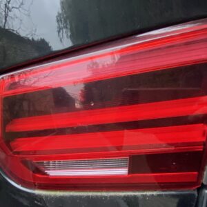 BMW F30 F35 F80 LCI IN KLEP RECHTS ACHTER
