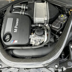 Stang CFK frontend M3/M4. carbon. 3' F80 M3.  4' F83 M4.  2' F87 M2 LCI