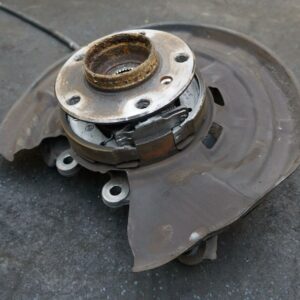 fusee linksvoor 1-serie F20 F21 (LCI) en de 2-serie F22 F23 (LCI).