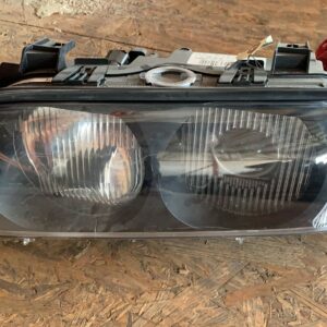 Koplamp Xenon li., richtingaanwijzer wit
