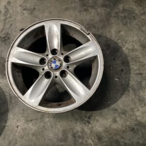Velg van lichtmetaal style 140