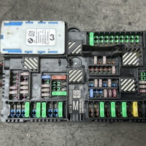 5A04502 Stroomverdeler, achter. X3 G01 LCI.     X4 G02 LCI