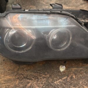 xenon koplamp rechts voor.  E66