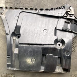 BMW G30 F90 BUMPER GELEIDER LINKS M PAKKET