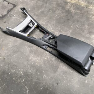 MIDDENCONSOLE MET ARMSTEUN 1 SERIE E87-E88-E82-E81