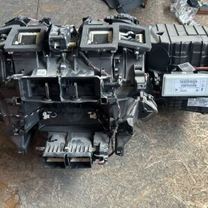 Verdelerhuis airco met extr. verw.  5' F10. 5' F11. F06