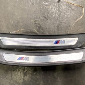 BMW G30-G31 M INSTAPLIJSTEN ACHTER