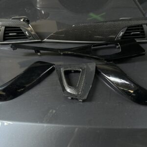set interieurlijsten F22.F21.     half carbon half carbon zwart