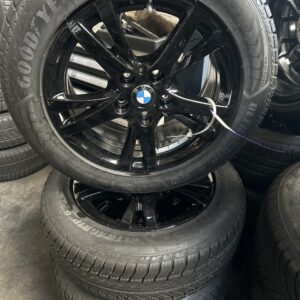 NIEUWE BMW Velgen met NIEUWE Winterbanden 2 Serie F45 F46 16 Inch Styling 473 Doppelspeiche