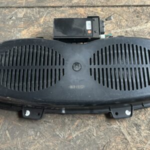 sub in koffer. E46 COUPE. HARMAN KARDON