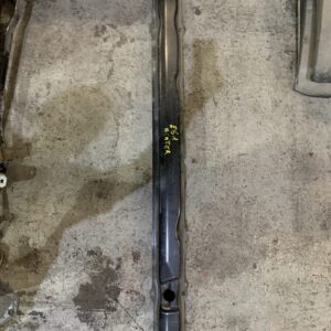 bumperbalk achteraan e61