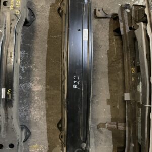 bumperbalk achteraan f22-f23-f87