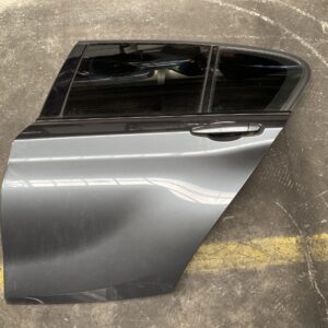 BMW F20 DEUR LINKS ACHTER